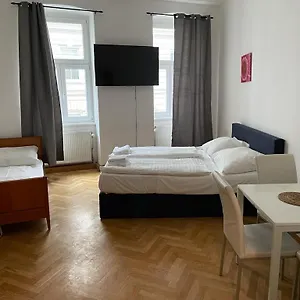 Easybook-in Bécs